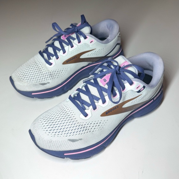Brooks Women’s Ghost 15 Athletic Running Sneakers Size- 8 M - Picture 7 of 10